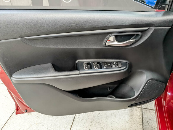 2017 Kia Rio IV, красный, 1299000 рублей - вид 18