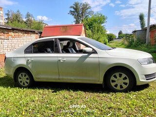 2019 Skoda Rapid I Рестайлинг, белый, 950000 рублей, вид 2