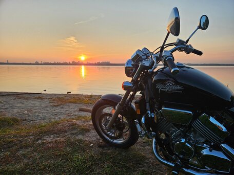 1994 Honda Magna, чёрный, 430000 рублей, вид 3