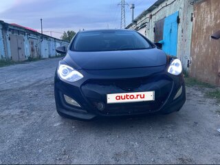 2013 Hyundai i30 II, чёрный, 700000 рублей, вид 3