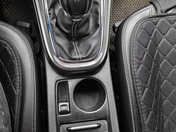2011 Opel Astra J, чёрный - вид 14