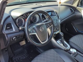 2011 Opel Astra J, чёрный, 550000 рублей, вид 3
