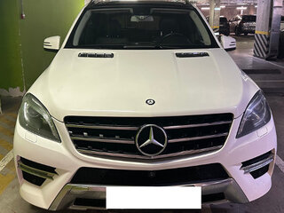 2015 Mercedes-Benz M-Класс 300 III (W166), белый, 3150000 рублей, вид 1