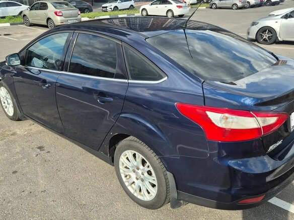2013 Ford Focus III, синий, 650000 рублей - вид 11