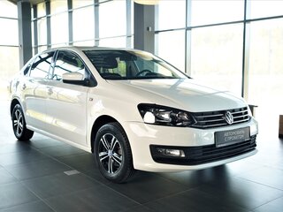 2019 Volkswagen Polo V Рестайлинг, белый, 1000000 рублей, вид 3