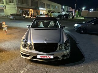 2004 Mercedes-Benz E-Класс 320 III (W211, S211), серебристый, 1000000 рублей, вид 1