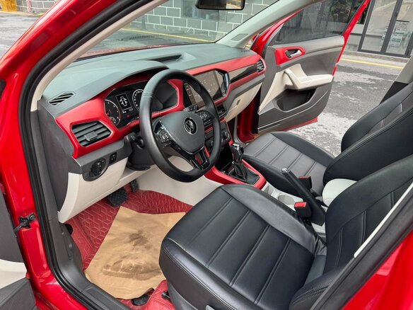 2021 Volkswagen T-Cross I (China Market), красный, 1548000 рублей - вид 13