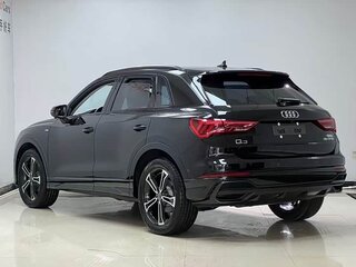 2022 Audi Q3 35 TFSI II (F3), чёрный, 1980000 рублей, вид 4