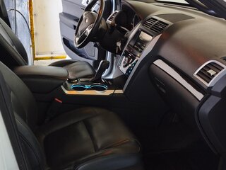 2014 Ford Explorer V, белый, 1820000 рублей, вид 5