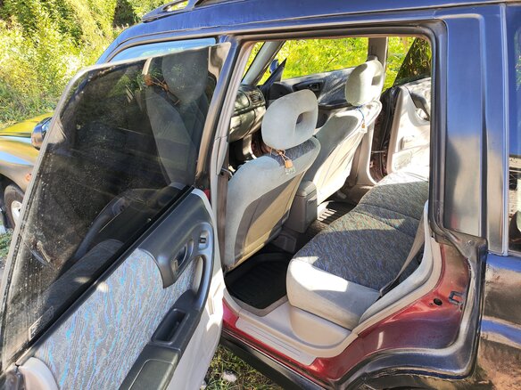 1998 Subaru Forester I, чёрный, 320000 рублей - вид 10