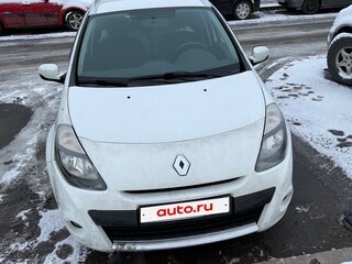2009 Renault Clio III Рестайлинг, белый, 500000 рублей, вид 3