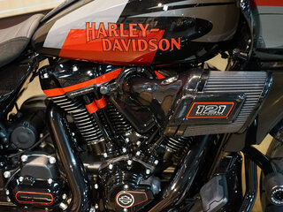 2025 Harley-Davidson CVO Road Glide ST, чёрный, 6580000 рублей, вид 4
