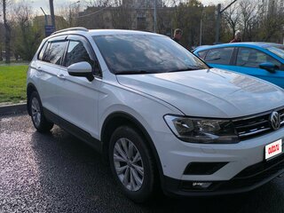 2017 Volkswagen Tiguan II, белый, 2400000 рублей, вид 1