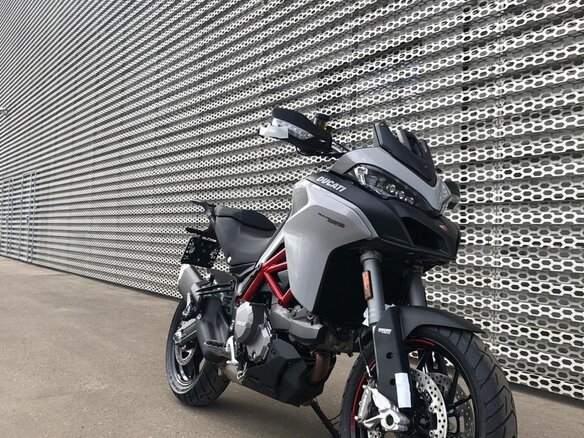 2020 Ducati Multistrada 950, серый, 1600000 рублей - вид 1