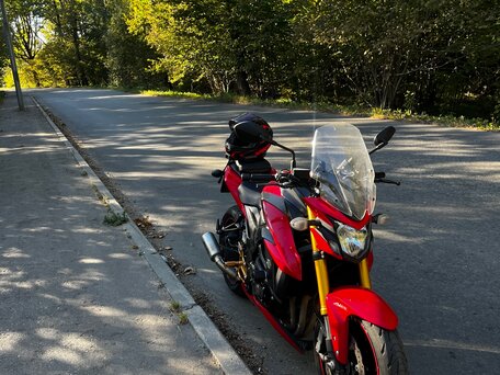 2017 Suzuki GSX-S 750, красный, 450000 рублей, вид 4