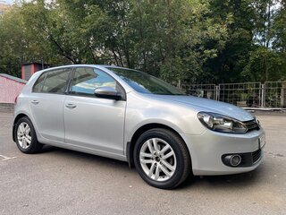 2012 Volkswagen Golf VI, серебристый, 995000 рублей, вид 4