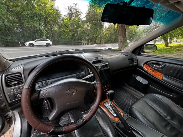 2004 Nissan Maxima V (A33), серебристый, 500000 рублей - вид 16