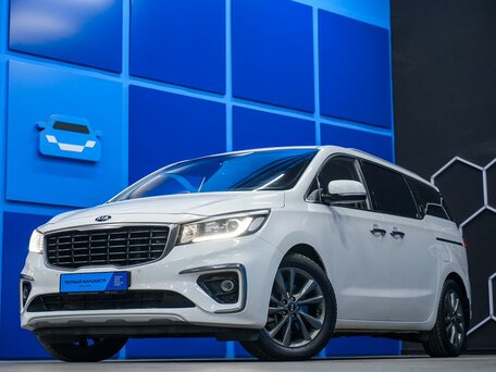 Kia Carnival III