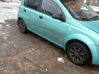 2005 Chevrolet Aveo I, зелёный, 180000 рублей, вид 3