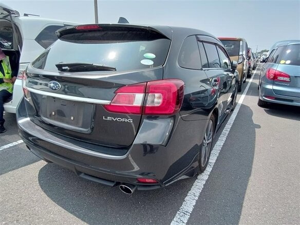 2017 Subaru Levorg I, серый, 1650000 рублей - вид 3