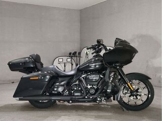 2020 Harley-Davidson Road Glide, чёрный, 2390000 рублей, вид 1