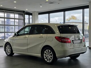2013 Mercedes-Benz B-Класс 180 II (W246), белый, 1050000 рублей, вид 5