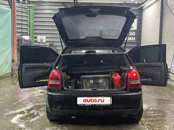 2005 Volkswagen Pointer, чёрный, 95000 рублей - вид 4