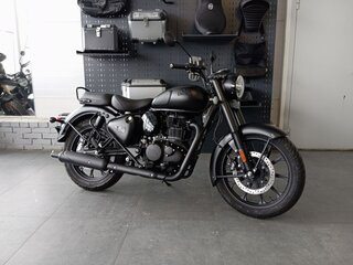 2026 Royal Enfield Classic 350, чёрный, 520000 рублей, вид 1