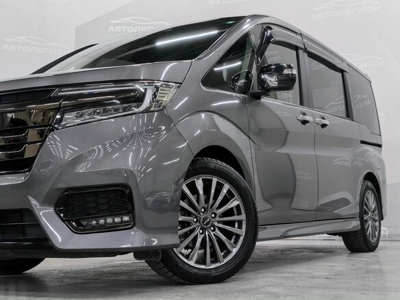 2020 Honda Stepwgn Spada V Рестайлинг, серый, 2700000 рублей - вид 24