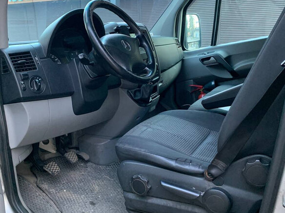2007 Mercedes-Benz Sprinter, серебристый, 1899000 рублей - вид 7
