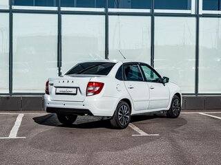2022 Lada (ВАЗ) Granta I Рестайлинг, белый, 760000 рублей, вид 2