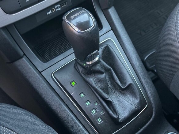 2016 Skoda Yeti I Рестайлинг, белый, 1509900 рублей - вид 19