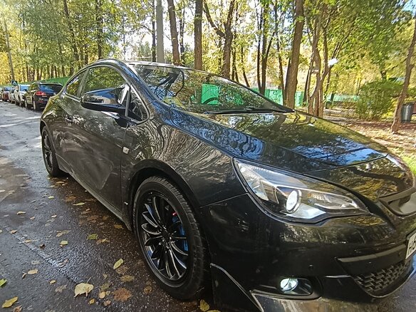 2012 Opel Astra GTC J Рестайлинг, чёрный - вид 4