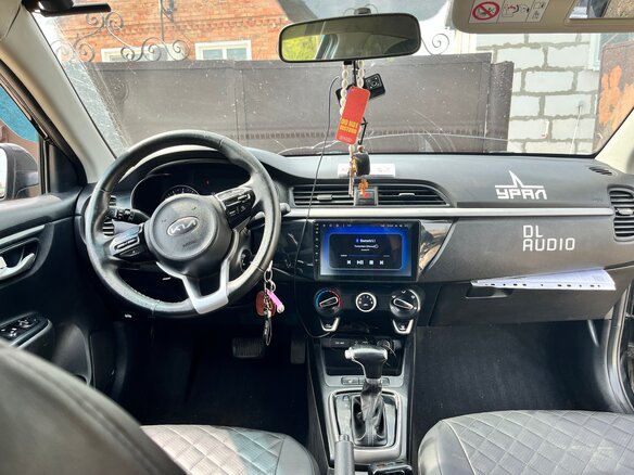 2017 Kia Rio IV, чёрный, 1200000 рублей - вид 4