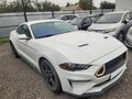 2018 Ford Mustang VI Рестайлинг, белый, 2390000 рублей
