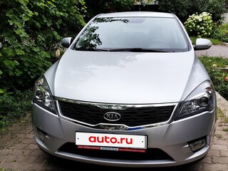 2011 Kia Ceed I Рестайлинг, серебристый, 1100000 рублей, вид 2