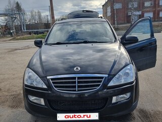2008 SsangYong Kyron 5-speed I Рестайлинг, чёрный, 700000 рублей, вид 1