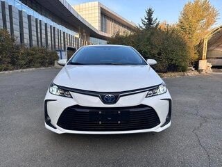 2022 Toyota Corolla Sporty XII (E210), белый, 1640000 рублей, вид 2