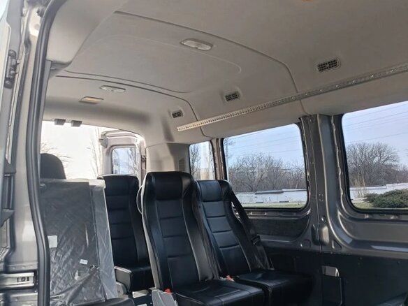 2018 Ford Transit, серый, 4300000 рублей - вид 16