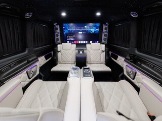 2025 Mercedes-Benz V-Класс Extra Long 300 d экстра длинный III (W447) Рестайлинг 2, чёрный, 24900000 рублей, вид 2