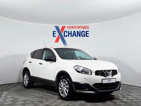 2013 Nissan Qashqai I Рестайлинг, белый, 927000 рублей, вид 3