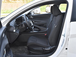 2025 Hyundai Elantra VII (CN7) Рестайлинг, белый, 1450000 рублей, вид 5