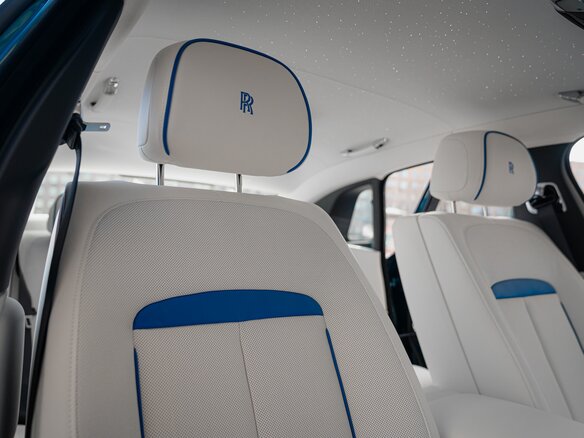 2026 Rolls-Royce Ghost II Рестайлинг (Series II), синий - вид 12