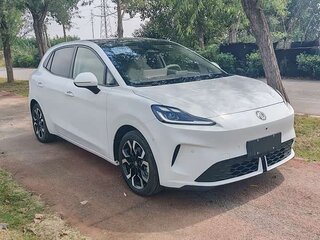 2025 MG 4 EV 53.95 kWh II, белый, 1770000 рублей, вид 3