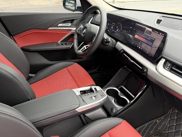 2024 BMW X1 Long 20Li sDrive III (U11/U12), белый, 3350000 рублей - вид 10