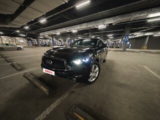 2017 Infiniti QX70, коричневый, 3000000 рублей, вид 4