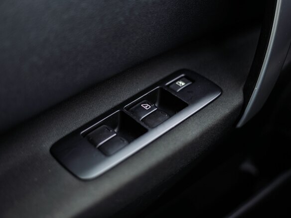 2013 Nissan Qashqai I Рестайлинг, серый, 962000 рублей - вид 8