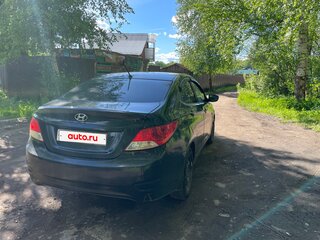 2013 Hyundai Solaris I, чёрный, 500000 рублей, вид 2