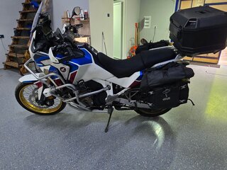 2021 Honda CRF 1100L Africa Twin, белый, 1450000 рублей, вид 1