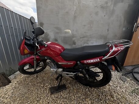2011 Yamaha YBR125, красный, 150000 рублей, вид 1